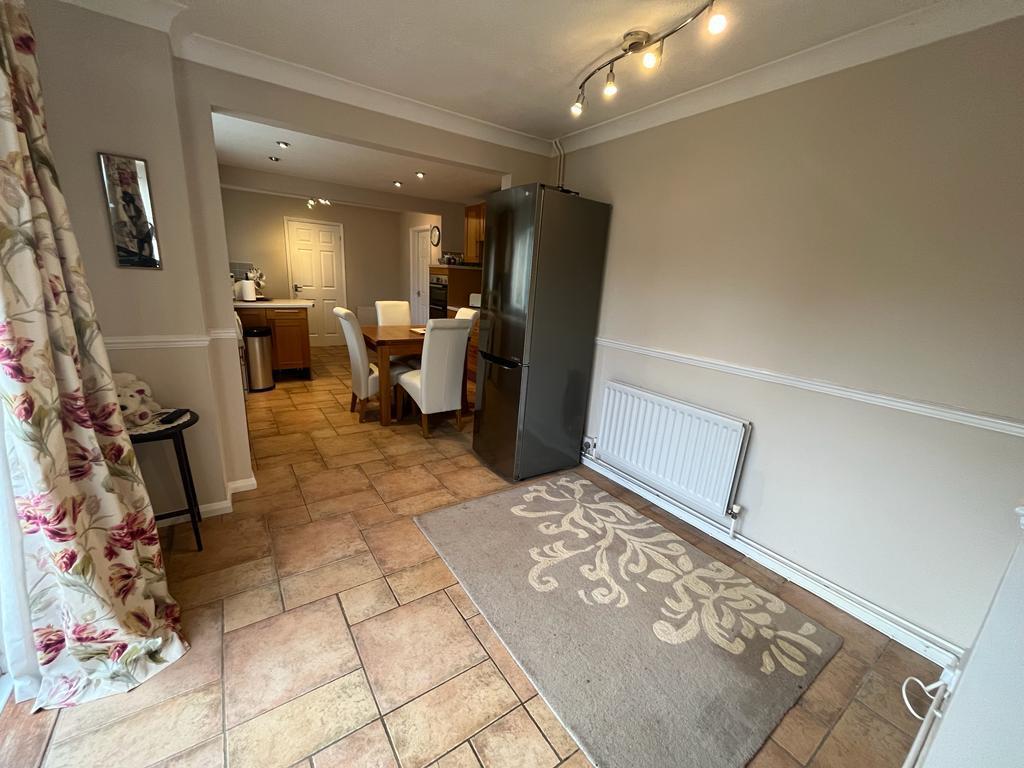 3 bedroom detached house for sale in Glebe Road, Cogenhoe