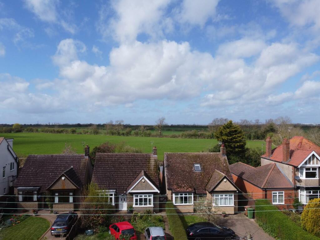 2 bedroom detached bungalow for sale in The Ridge, Great Doddington