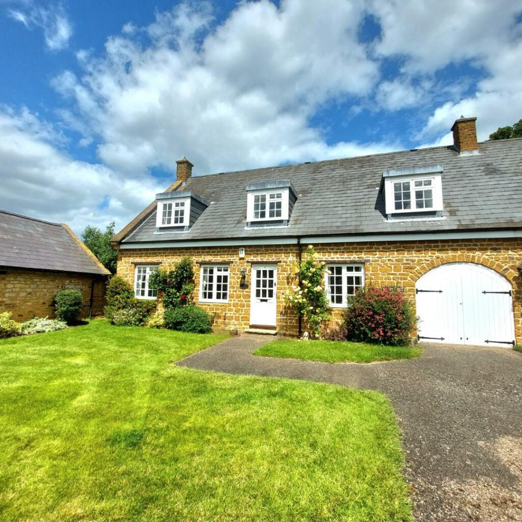 4 bedroom semidetached house for sale in Church Way, Ecton