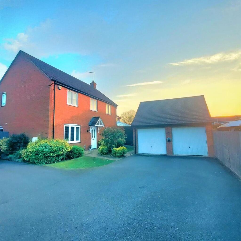 Main image of property: Watts Close, Cogenhoe, Northamptonshire NN7