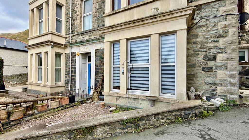 Main image of property: Victoria Place, King Edward Street, Barmouth