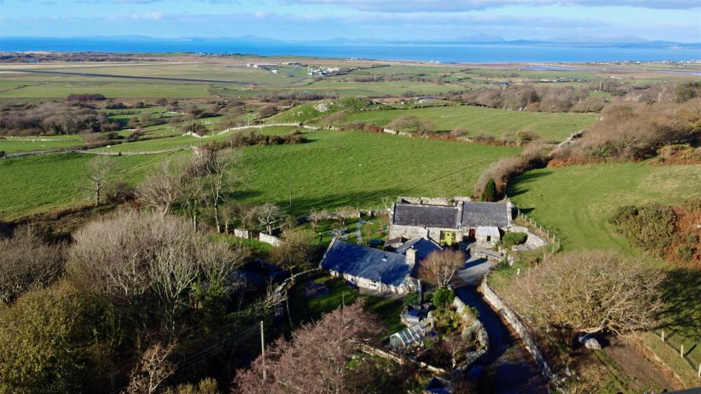 Main image of property: Llanbedr