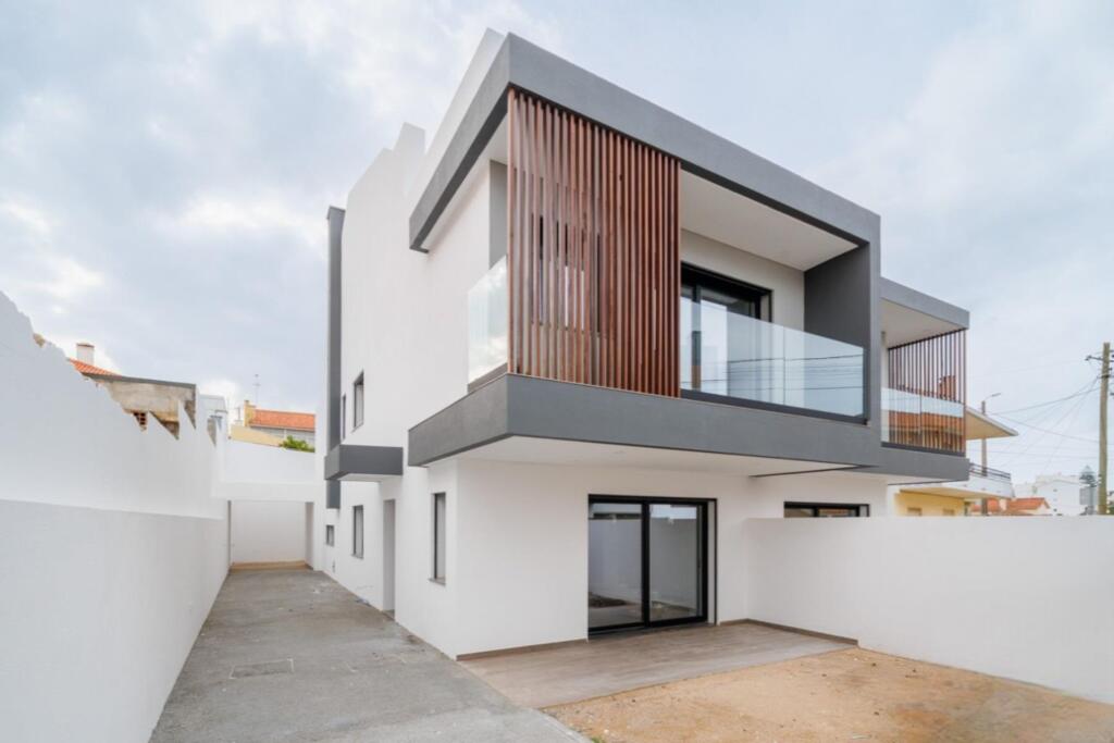 Main image of property: Lisbon, Cascais