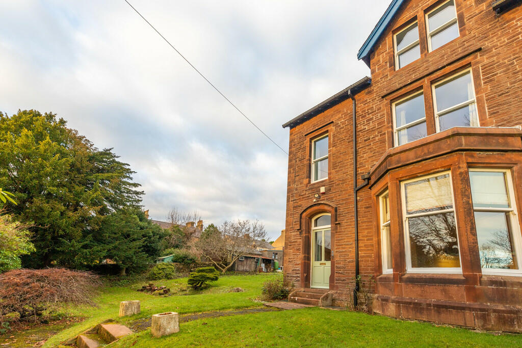 Additional property image - 37 Lowther Street, Penrith, Cumbria, CA11 7UQ