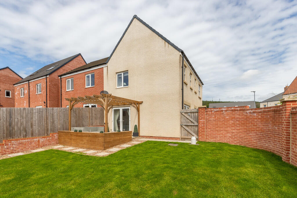 Additional property image - Tulip Gardens, Penrith