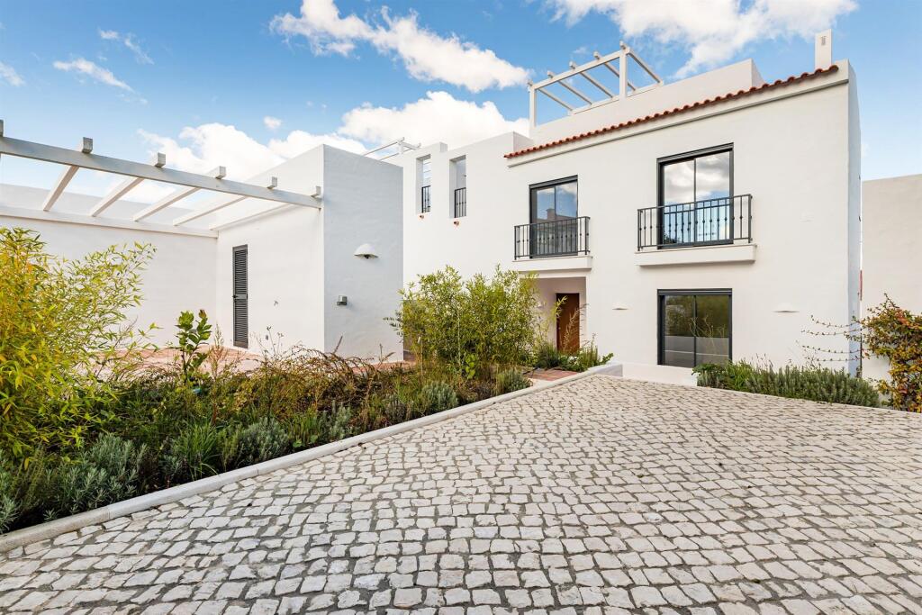 Main image of property: Setúbal, Alcácer do Sal