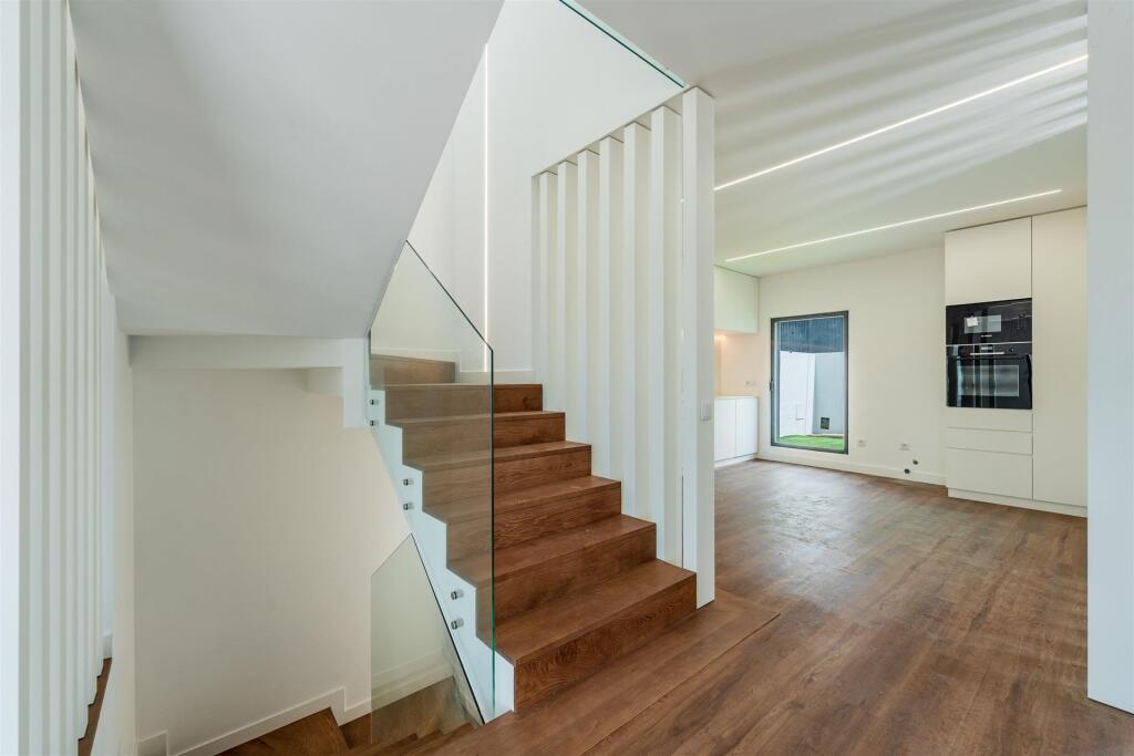 Main image of property: Lisbon, Oeiras