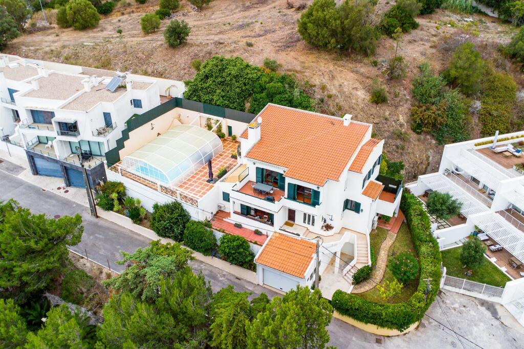 Main image of property: Setúbal, Sesimbra