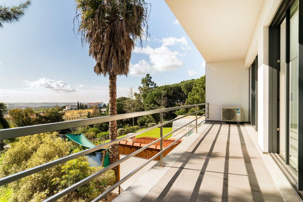 Main image of property: Lisbon, Amadora