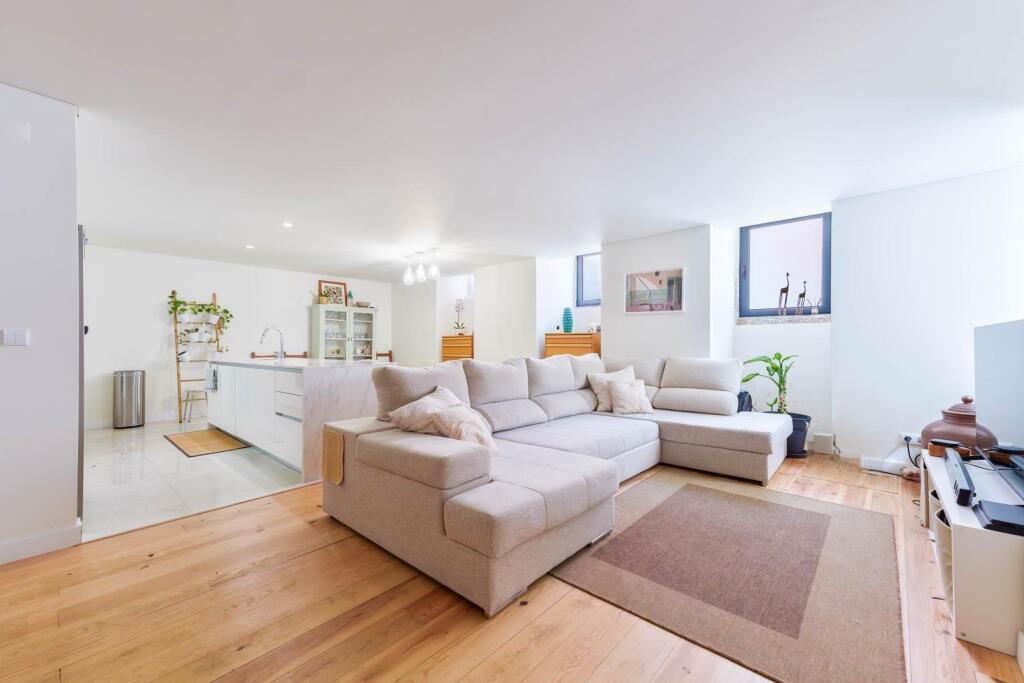 Main image of property: Lisbon, Lisbon