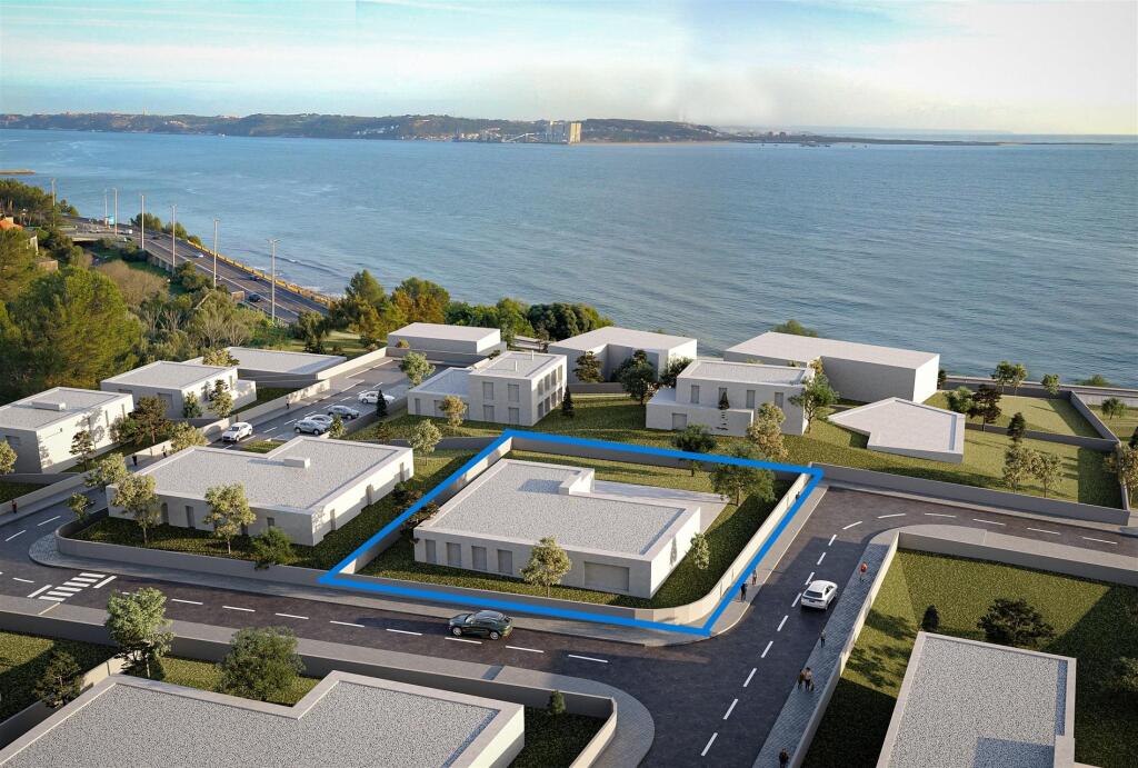 Main image of property: Lisbon, Oeiras