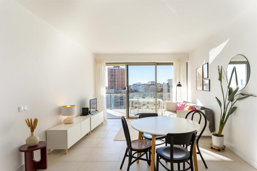 Main image of property: Algarve, Portimão