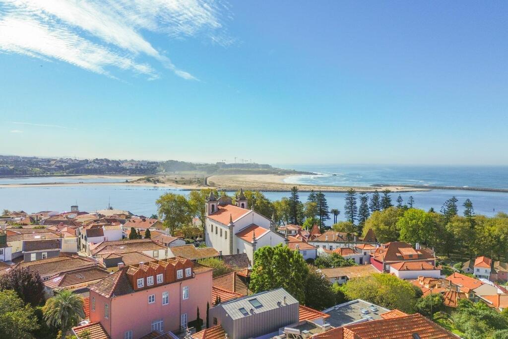 Main image of property: Oporto, Oporto