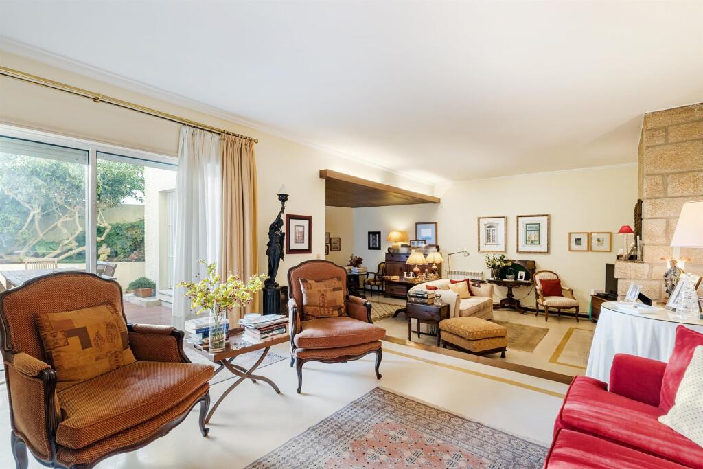 Main image of property: Oporto, Oporto