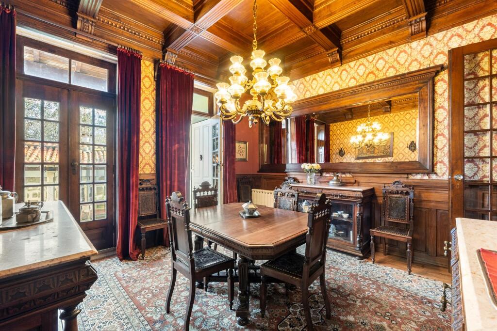 Main image of property: Oporto, Oporto