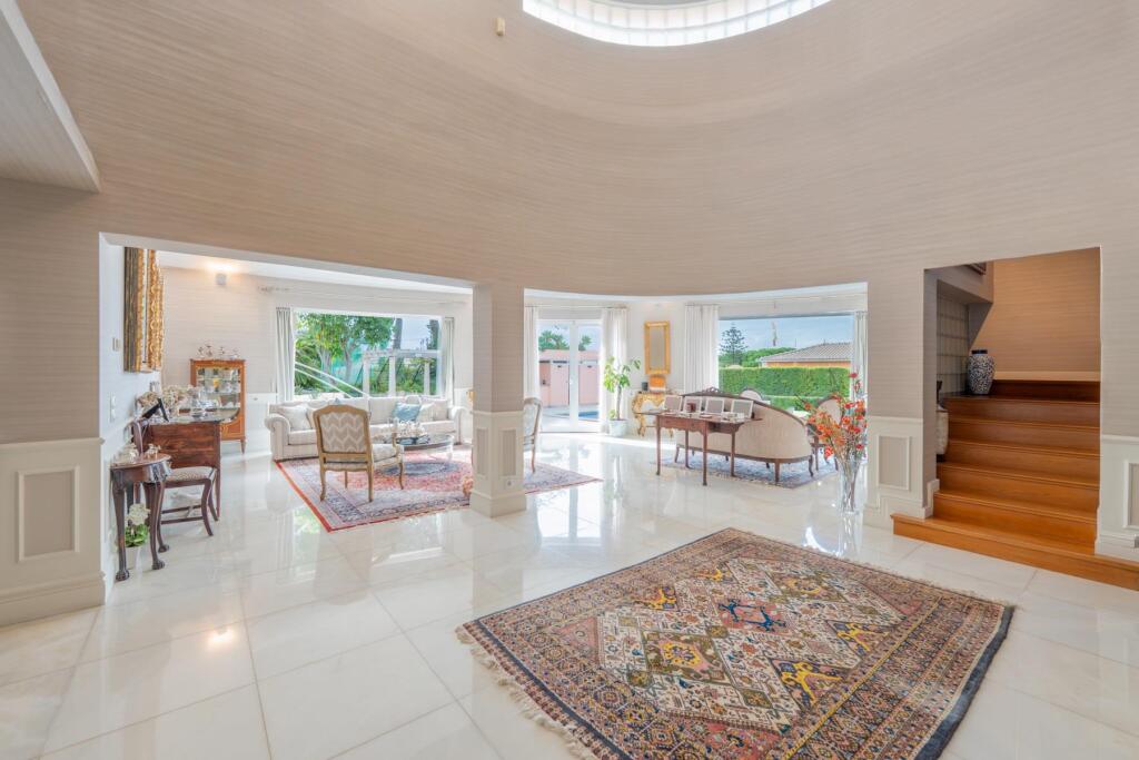 Main image of property: Lisbon, Cascais