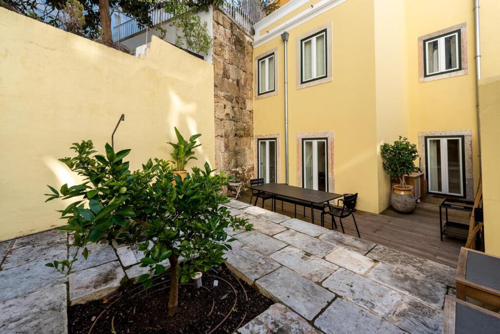 Main image of property: Lisbon, Lisbon