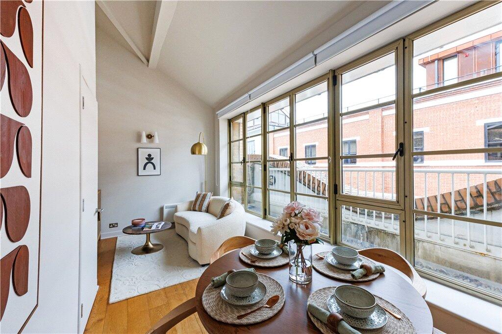 Main image of property: The Circle, Queen Elizabeth Street, London