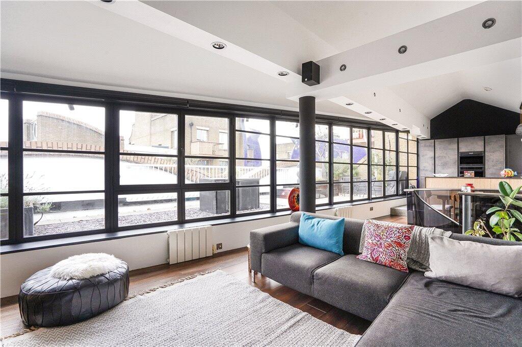 Main image of property: The Circle, Queen Elizabeth Street, London