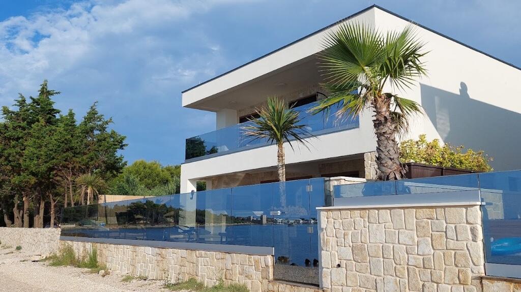 3 bedroom Villa for sale in Vir, Zadar