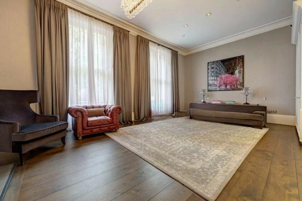 Main image of property: Buckingham Gate, London, SW1E