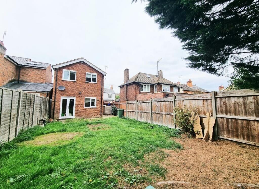 Main image of property: Coleswood Road, Harpenden