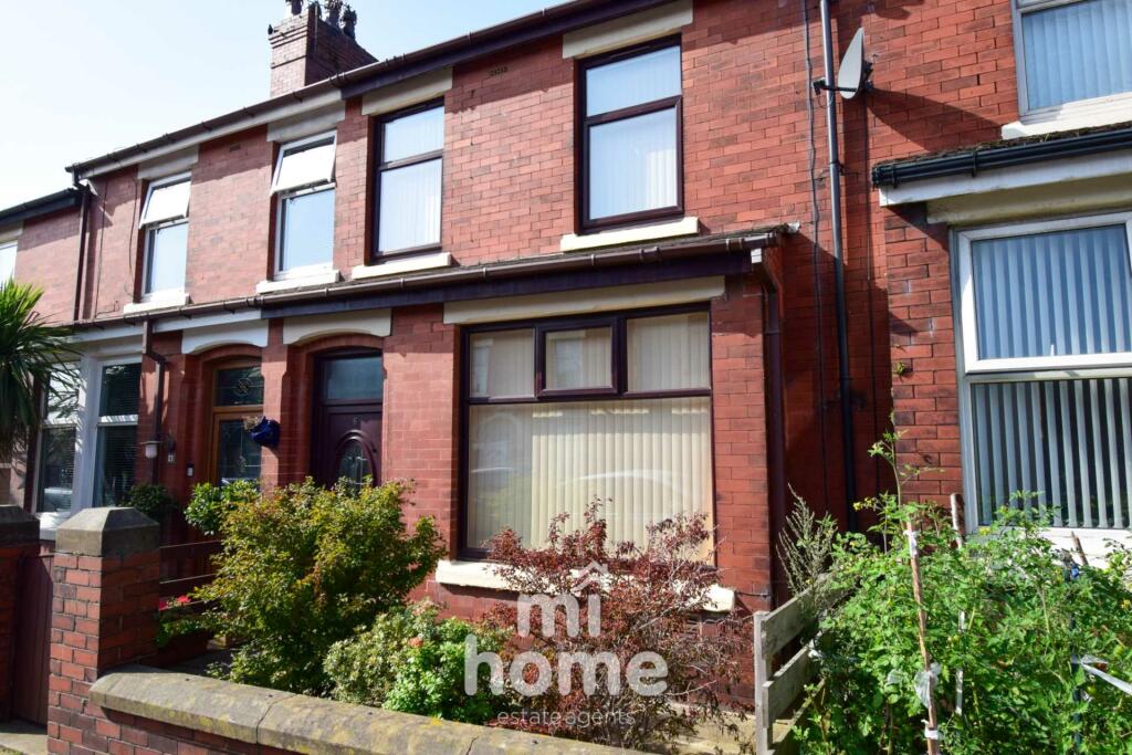 3 bedroom terraced house for sale in Garstang Road North, Wesham, PR4