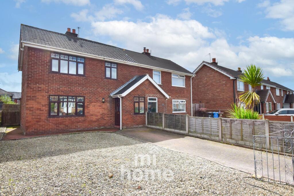 3 bedroom semidetached house for sale in Princess Avenue, Wesham, PR4 3BA, PR4