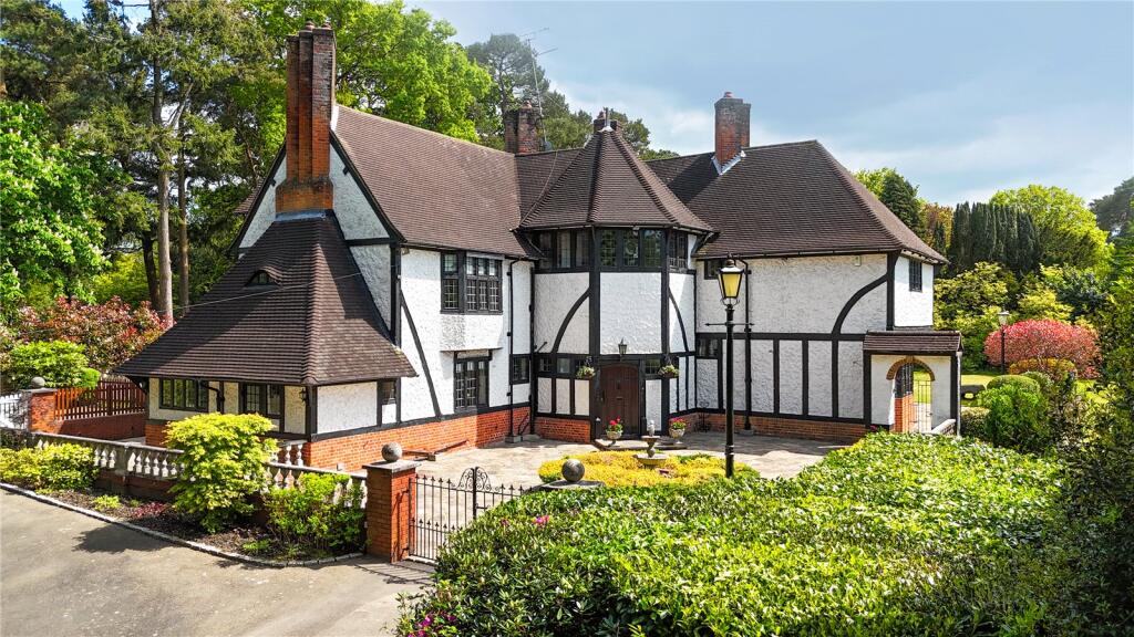Main image of property: London Road, Camberley, Surrey, GU15