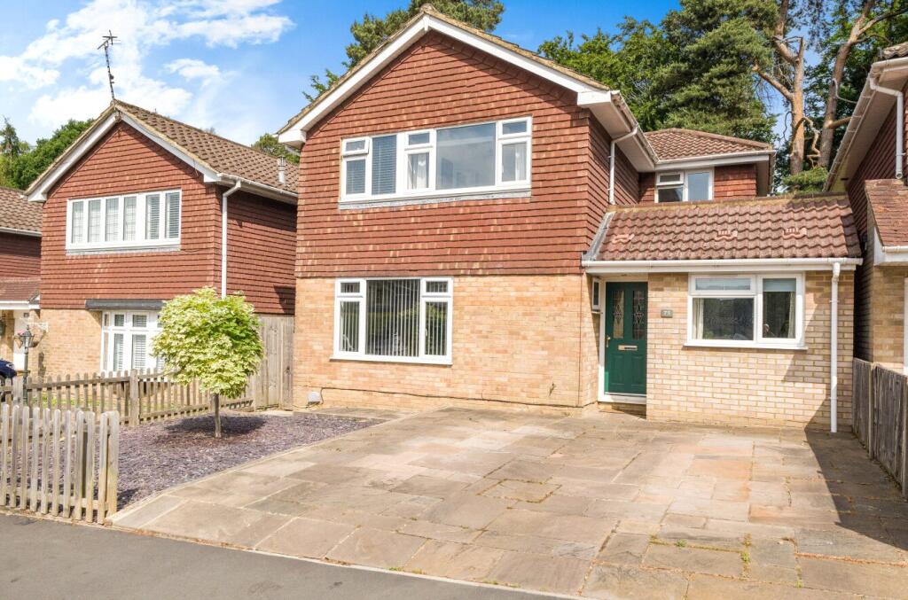 Main image of property: Alphington Avenue,, Frimley, Camberley, Surrey, GU16