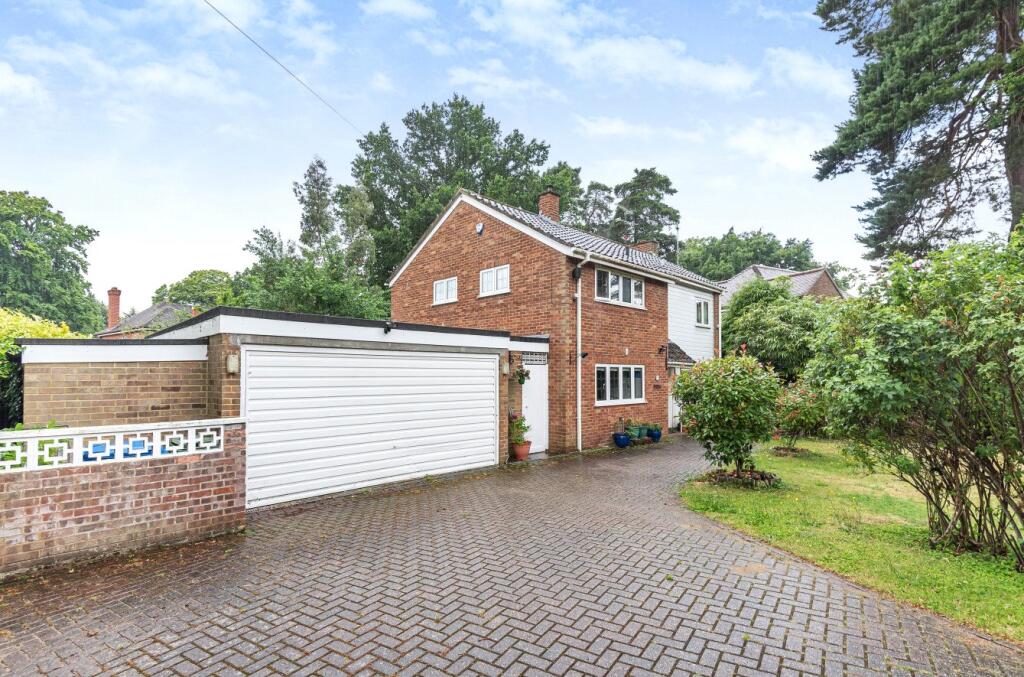 Main image of property: The Crescent, Farnborough, Hampshire, GU14
