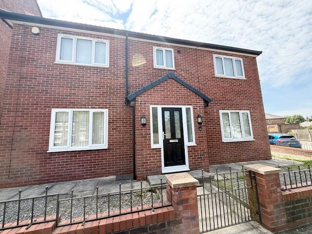Main image of property: Ravenhead Road, St Helens, WA10 3LR