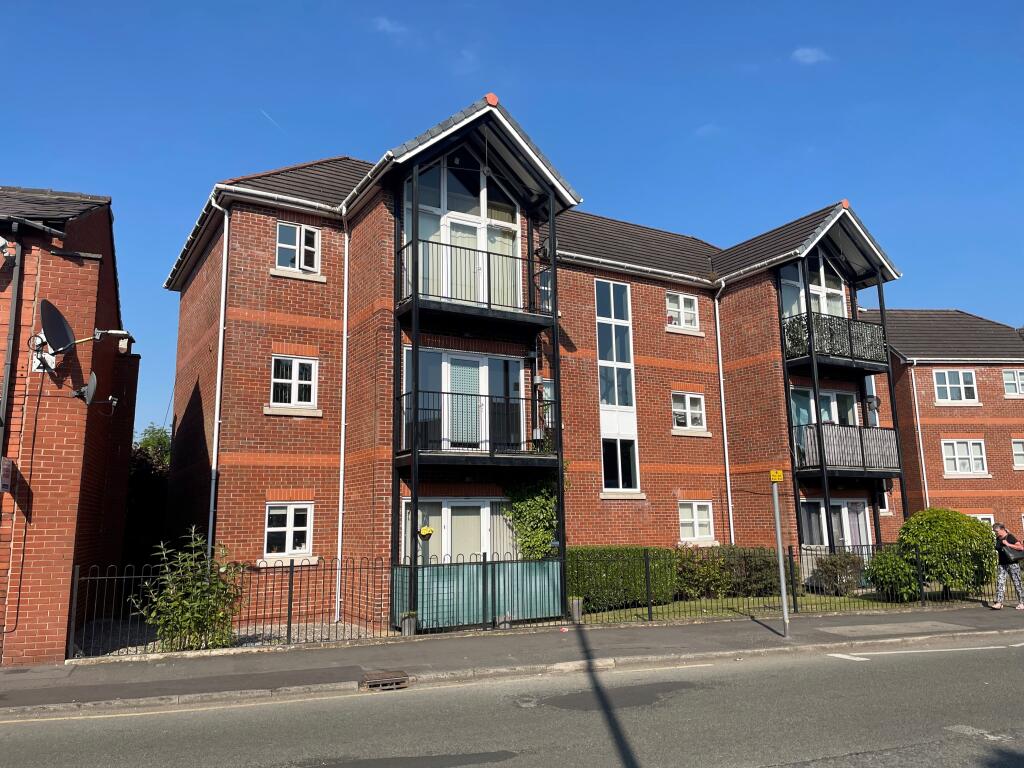 Main image of property: Chatteris Court WA10 3EY