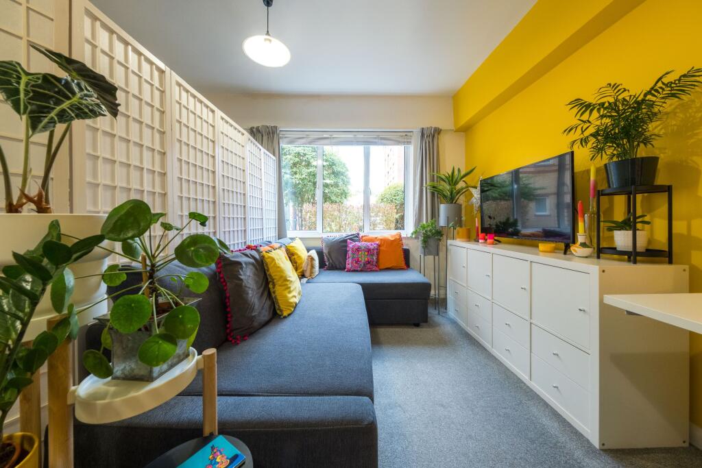 Main image of property: Flat , Jessop Court, Bristol