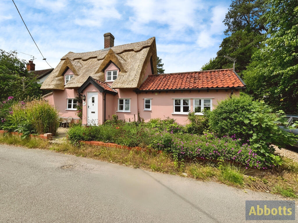 Main image of property: High Street, Rattlesden, IP30 0RA