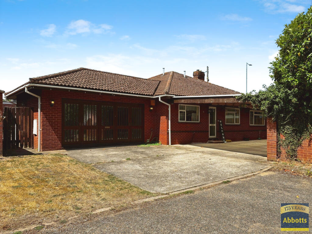 Main image of property: York Close, IP28 8DQ