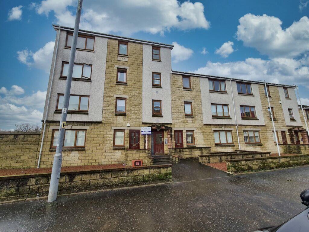 2 bedroom flat for sale in Main Street Lennoxtown G66 7ES, G66