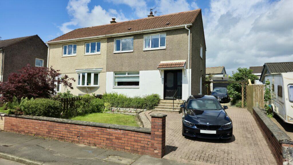 3 bedroom semidetached house for sale in Westermains Avenue