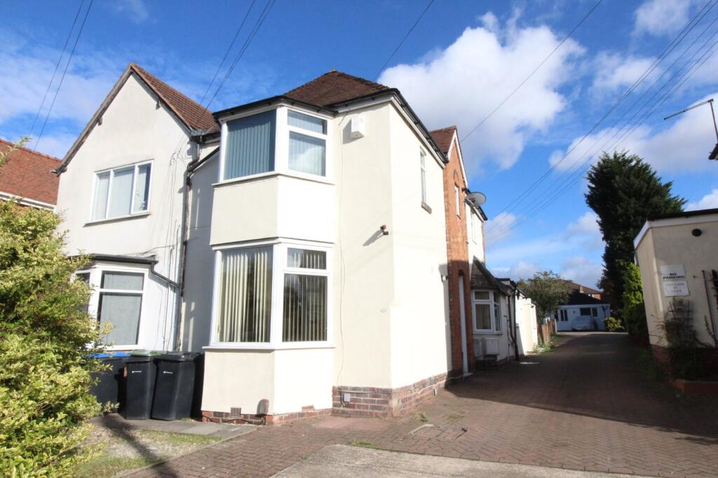 Main image of property: Yew Tree Lane, Yardley, Birmingham, West Midlands, B26