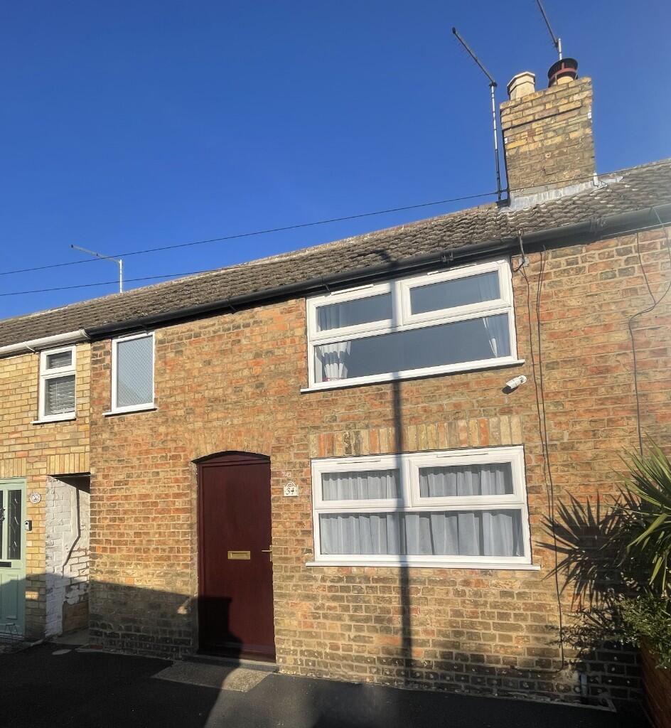 Main image of property: Claygate, PE7