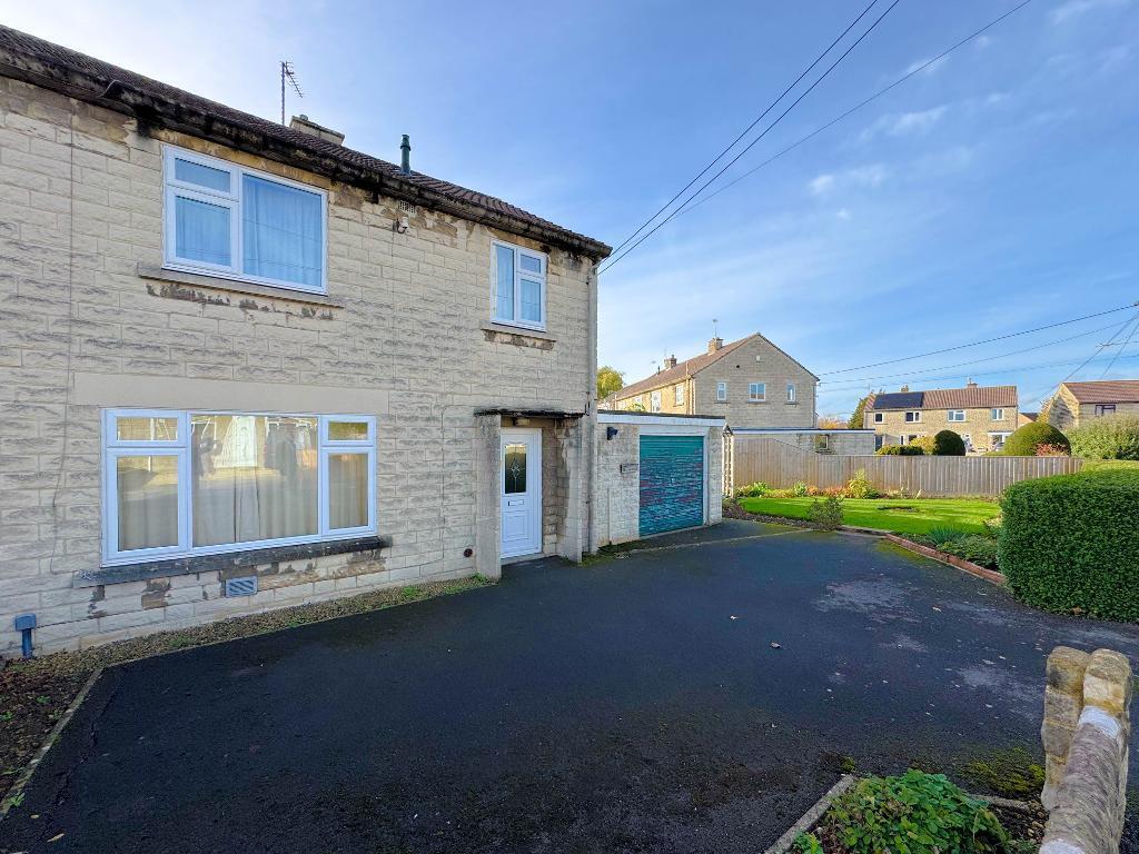 Main image of property: Marshmead, Trowbridge, BA14 7SE