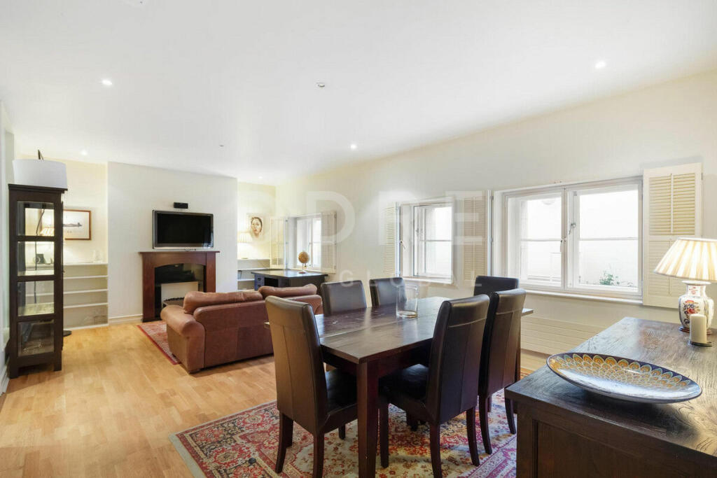 Main image of property: Mansfield Street, London, W1G