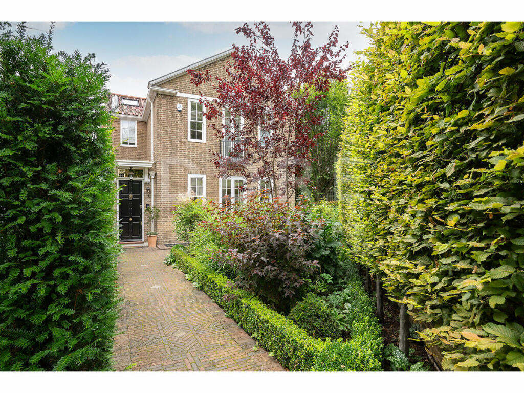 Main image of property: The Lane, London, NW8