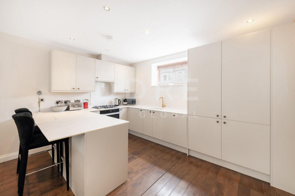 Main image of property: Lambolle Place, London, NW3