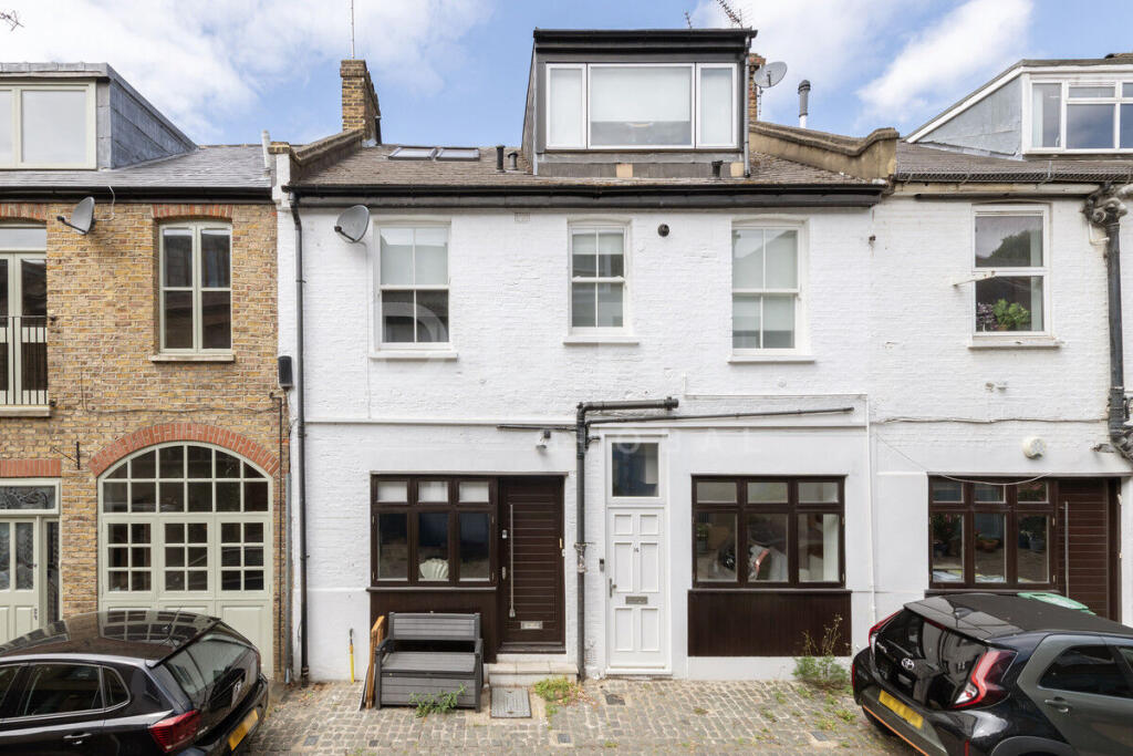 Main image of property: Lambolle Place, London, NW3