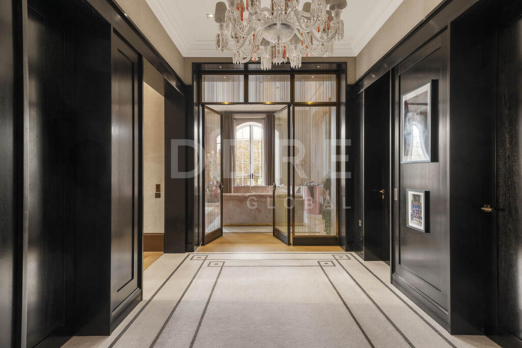 Main image of property: Glebe Place, London, SW3