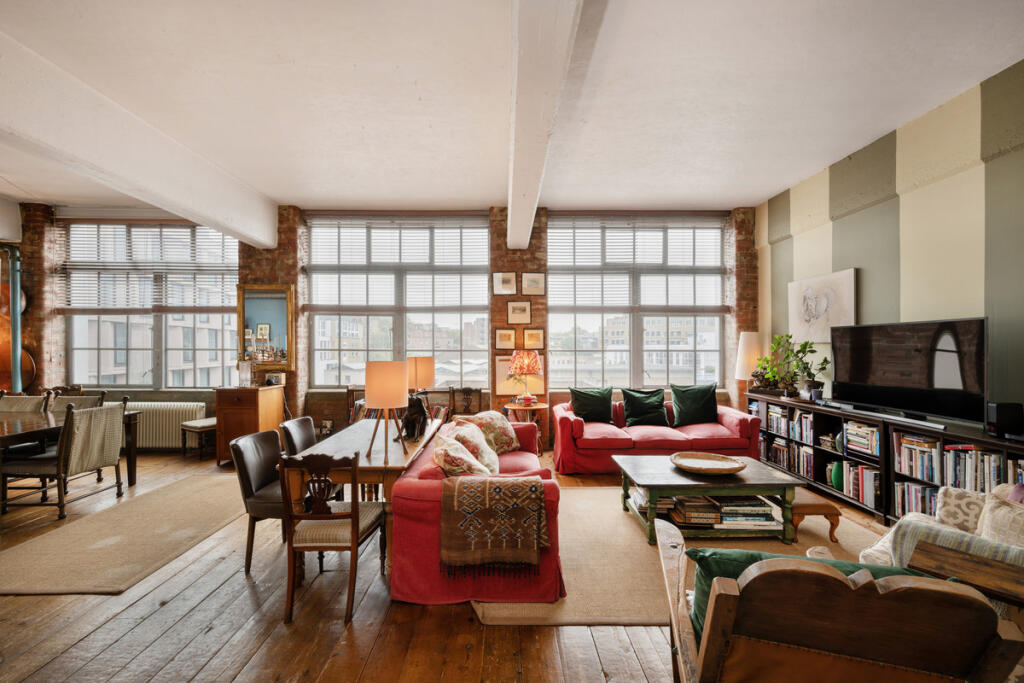 Main image of property: Summers Street, London, EC1R