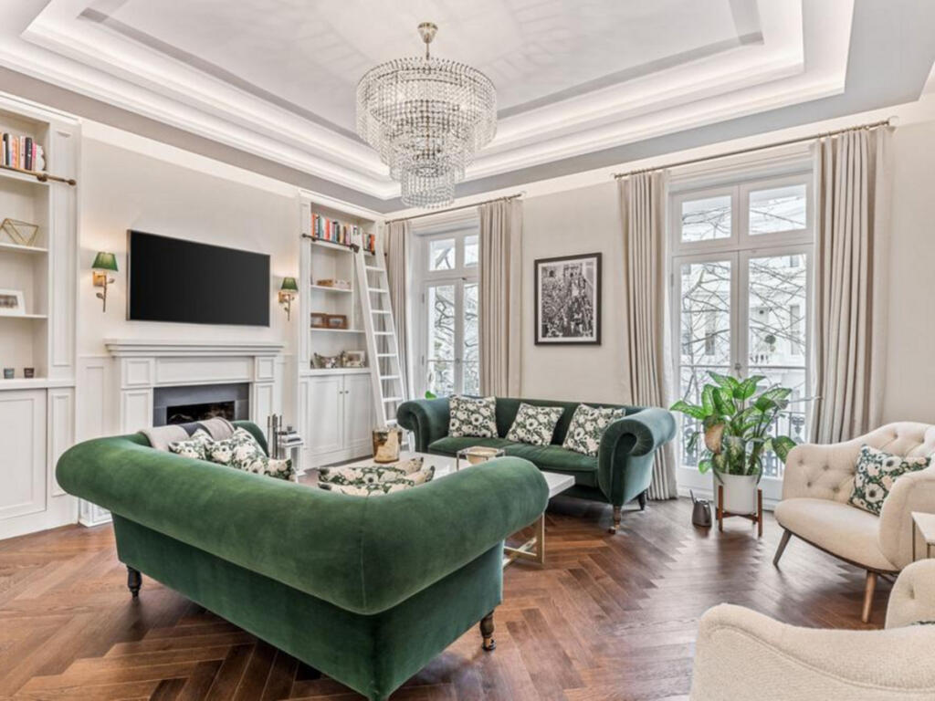 Main image of property: Brunswick Gardens, London, W8