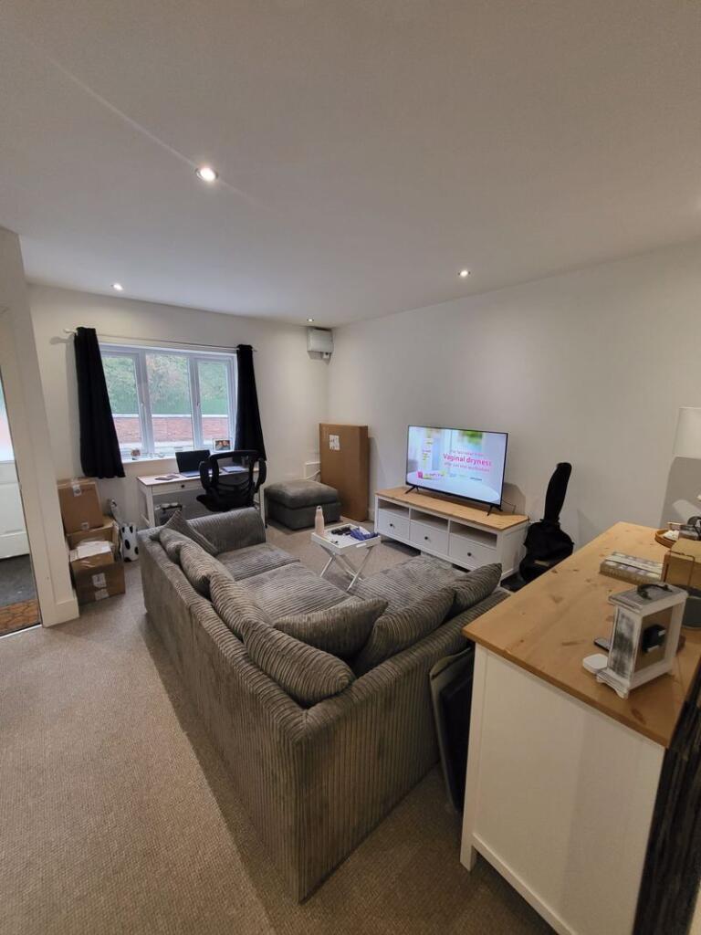 Main image of property: Bury Old Road, Manchester