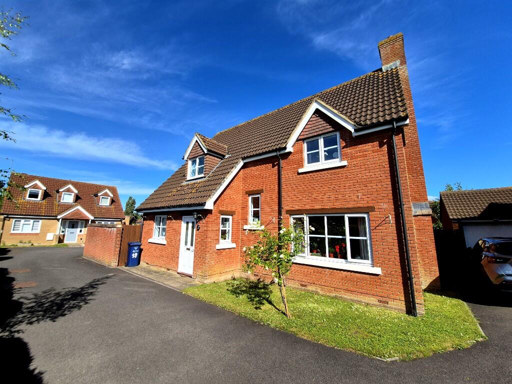 Main image of property: Thurstin Way, Gillingham, Dorset, SP8